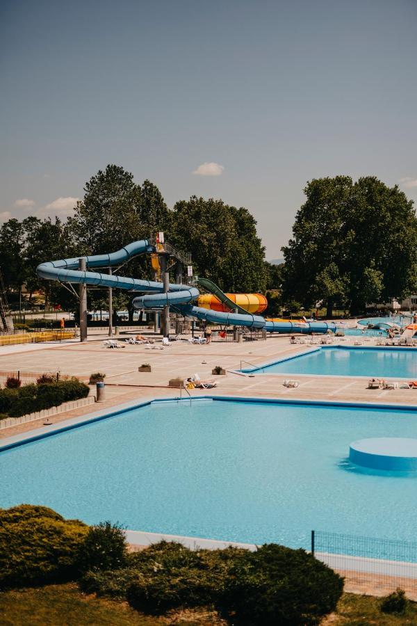Deluxe Lake View Mobile Homes With Thermal Riviera Tickets Catez ob Savi Eksteriør billede