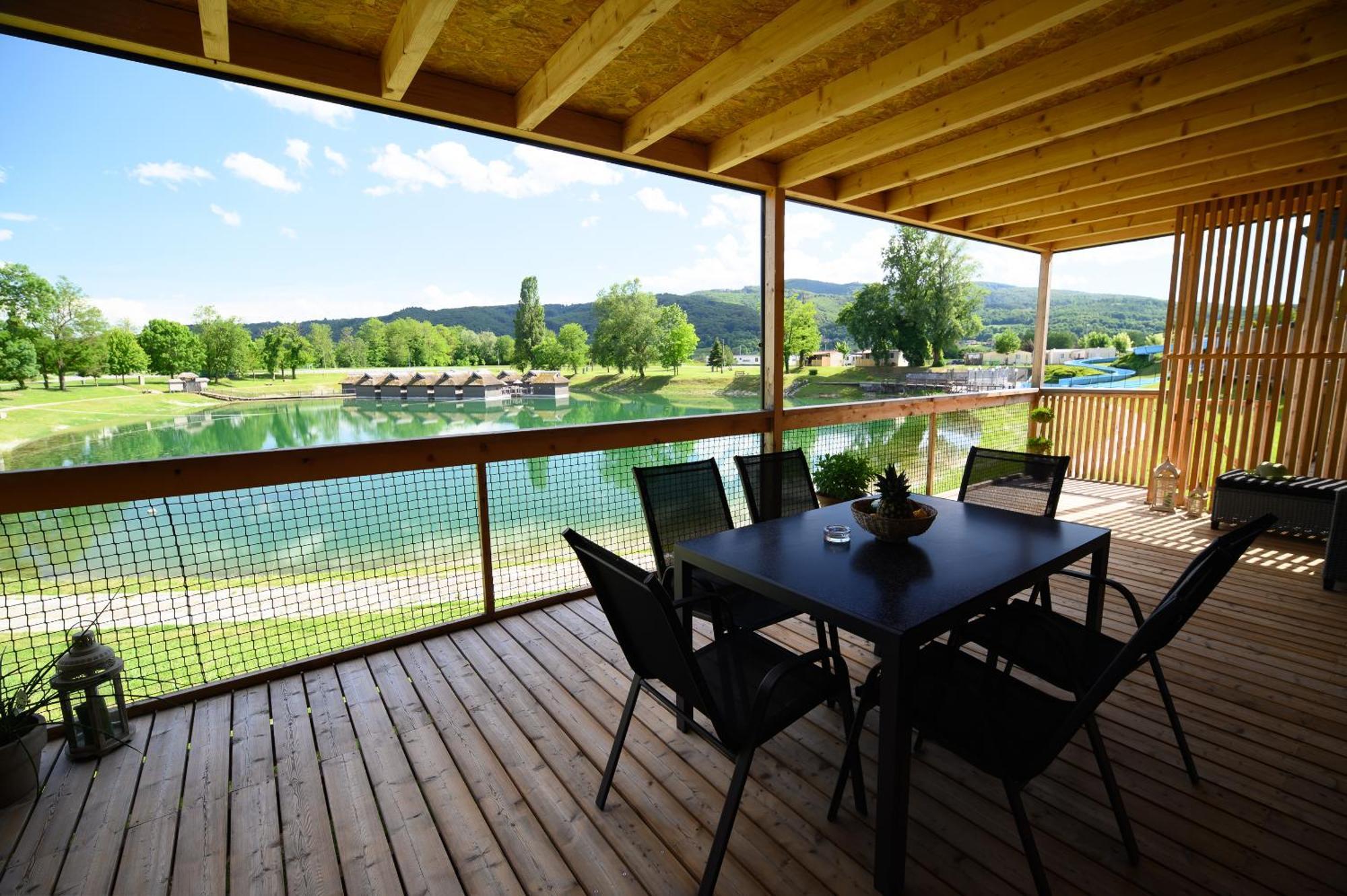 Deluxe Lake View Mobile Homes With Thermal Riviera Tickets Catez ob Savi Eksteriør billede