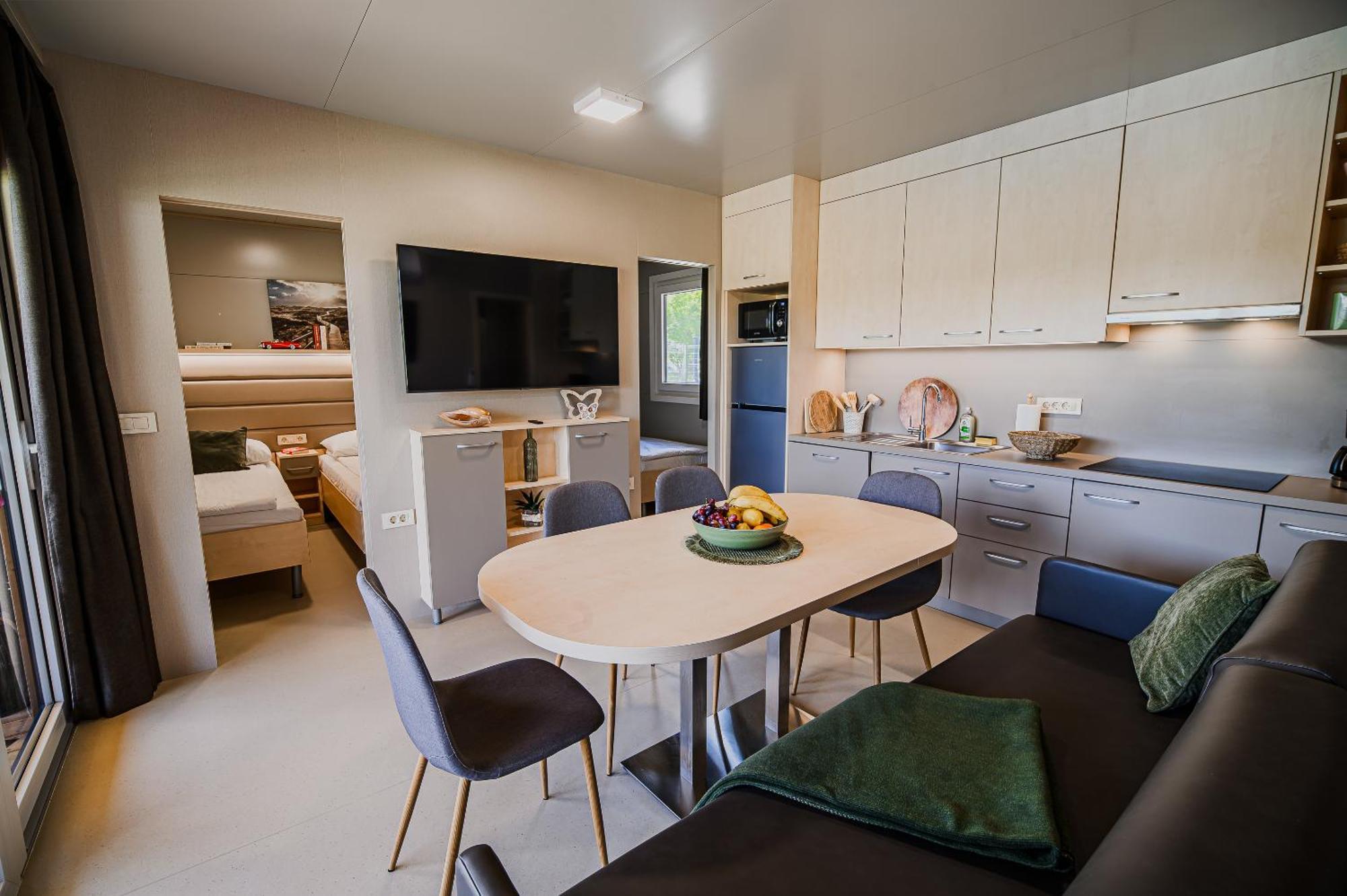 Deluxe Lake View Mobile Homes With Thermal Riviera Tickets Catez ob Savi Eksteriør billede