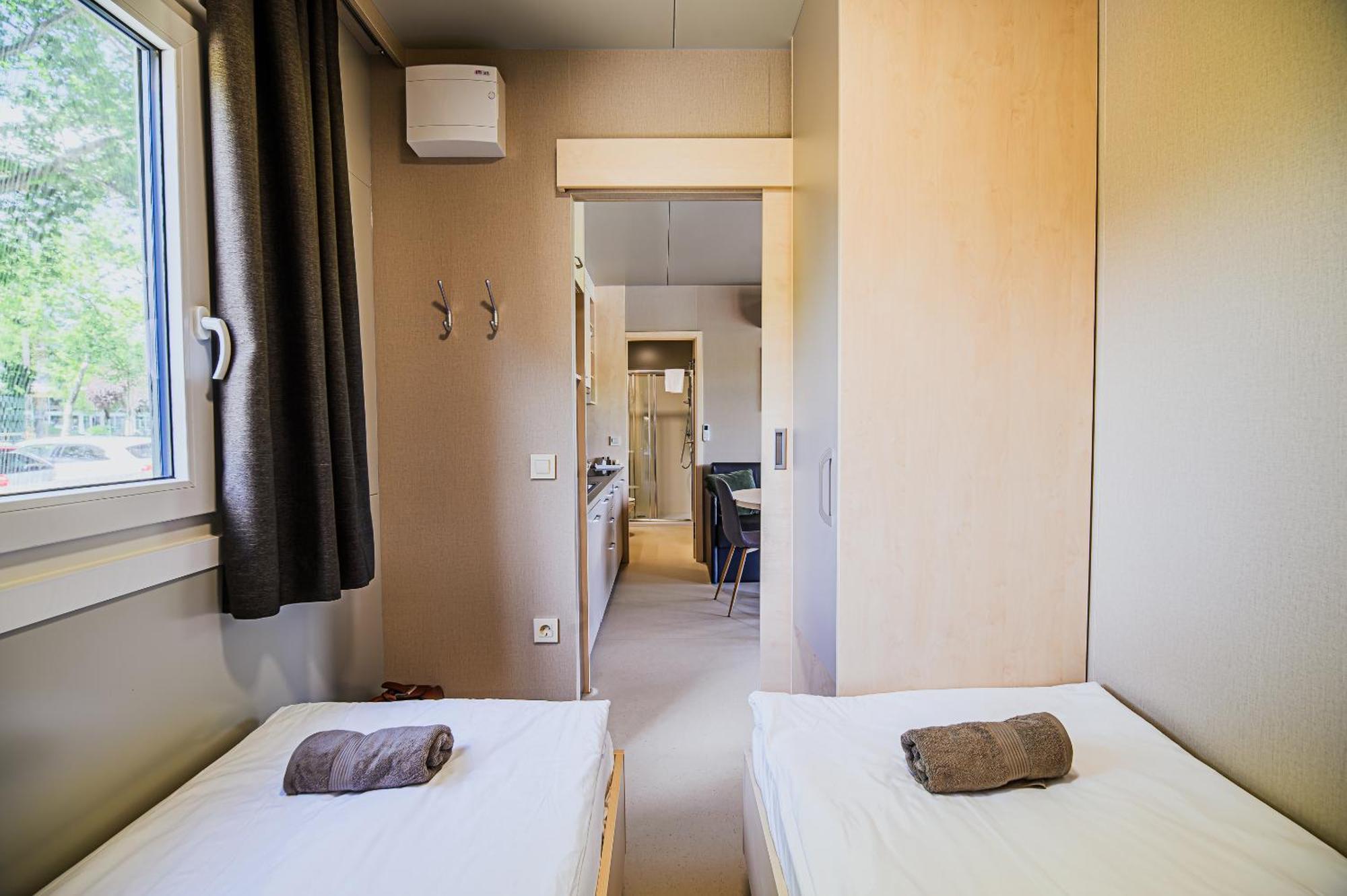 Deluxe Lake View Mobile Homes With Thermal Riviera Tickets Catez ob Savi Eksteriør billede