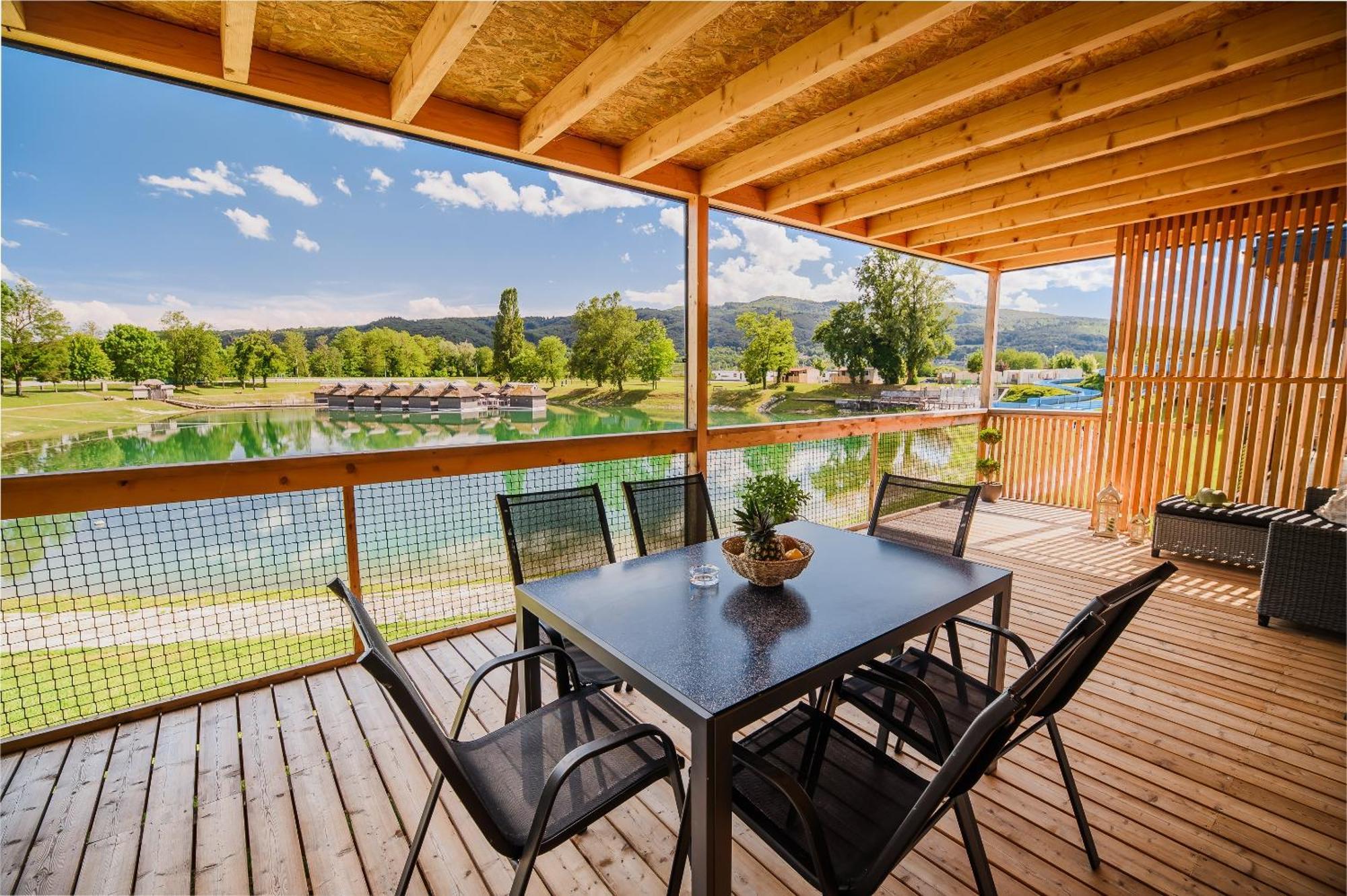 Deluxe Lake View Mobile Homes With Thermal Riviera Tickets Catez ob Savi Eksteriør billede